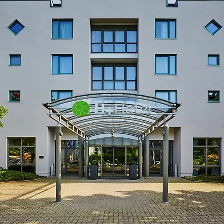 Otel H+ 4*